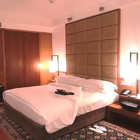 Intercontinental Marine Drive By Ihg Mumbai