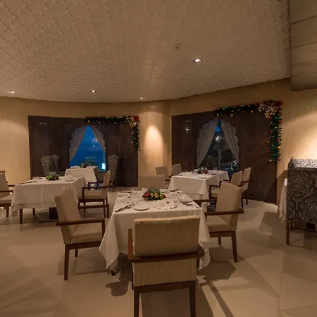 Hotel Intercontinental Marine Drive By Ihg 5*