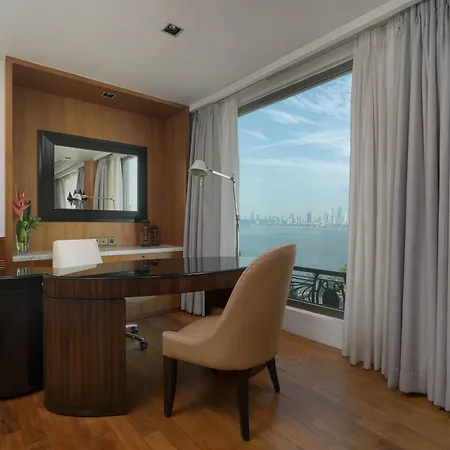 Hotel Intercontinental Marine Drive By Ihg 5*