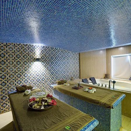 Hotel Ramee Guestline Juhu Mumbai
