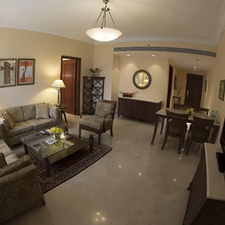 The Lalit 5*