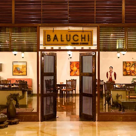 Hotel The Lalit 5*