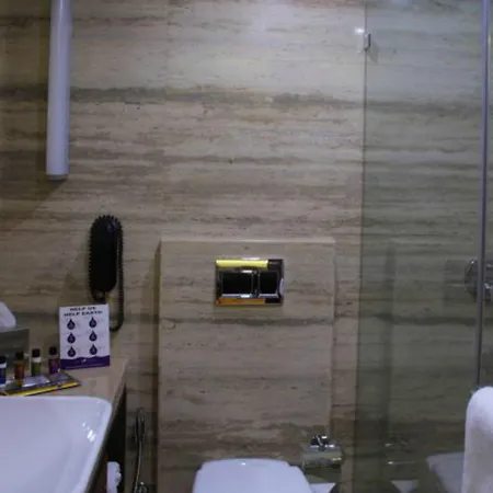 The Mirador 4*