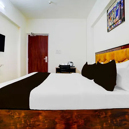 Collection O Vangani Railway Station Chadha Hotel 3*
