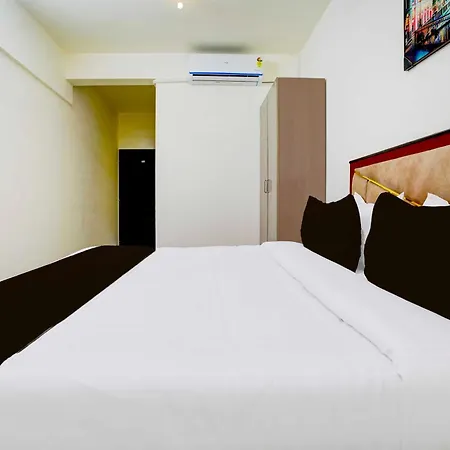 Collection O Vangani Railway Station Chadha Hotel Mumbai
