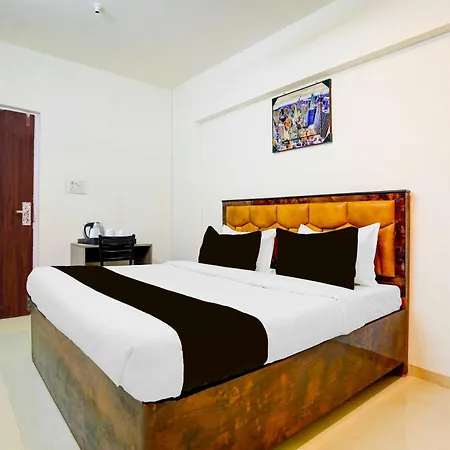 Collection O Vangani Railway Station Chadha Hotel Mumbai