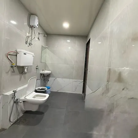 Hotel Marine Line Near Hospital 3*