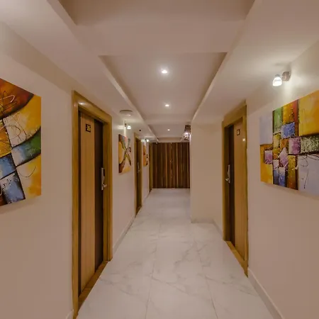 Hotel Collection O Andheri Railway Station Formerly Fortune Elite 3*