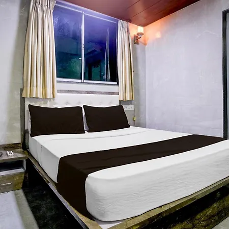 Super O Balaji Residency Hotel