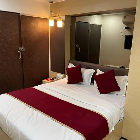 Lucky Galaxy Hotel