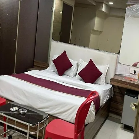Lucky Galaxy Hotel Mumbai