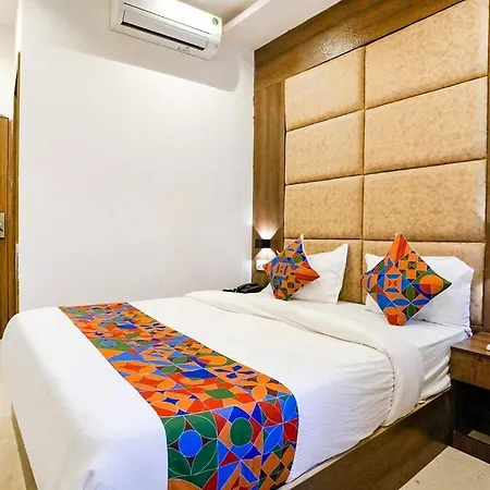 Atithi Regency Near Airport Terminal 2 3*