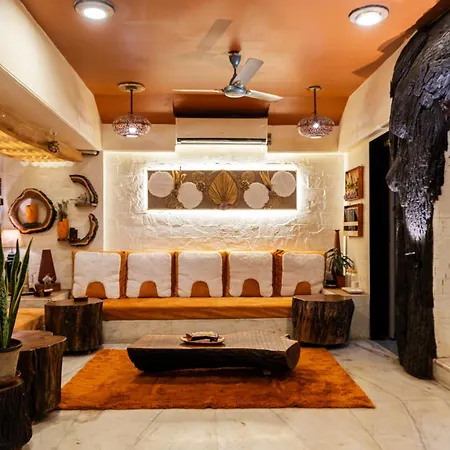 Soho Nest 4-bedrooms Spacez Wooden House Villa *