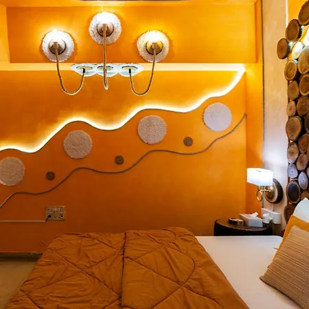 Soho Nest 4-bedrooms Spacez Wooden House Villa Mumbai