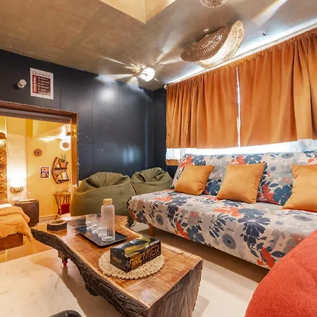 Villa Soho Nest 4-bedrooms Spacez Wooden House *