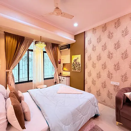 Garden Veil Luxury By Spacez Villa Mumbai