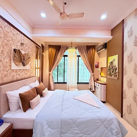 Villa Garden Veil Luxury By Spacez Mumbai