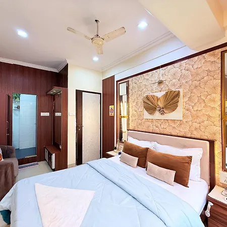 Villa Garden Veil Luxury By Spacez Mumbai