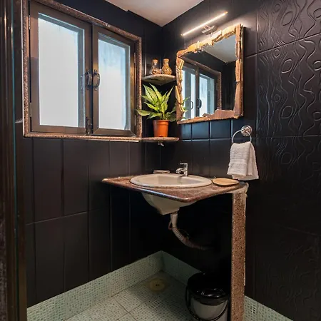 Soho Nest 4-bedrooms Spacez Wooden House Villa Mumbai