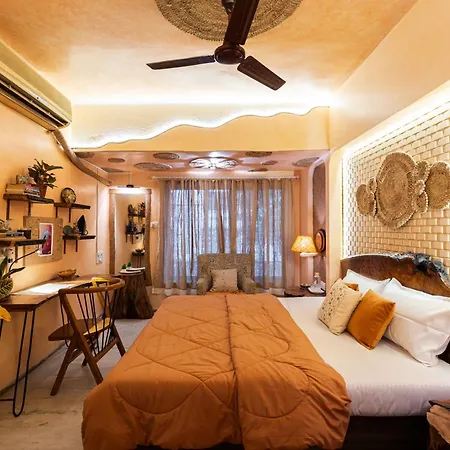 Soho Nest 4-bedrooms Spacez Wooden House *