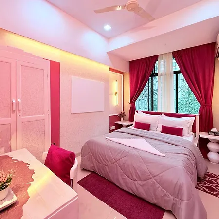 Garden Veil Luxury By Spacez Villa Mumbai