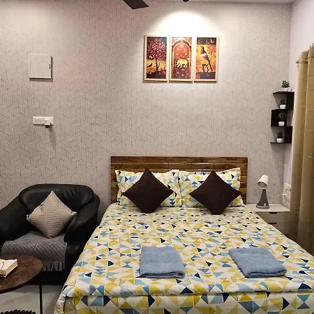 Apartment Flat Near Airport & Metro Mumbai
