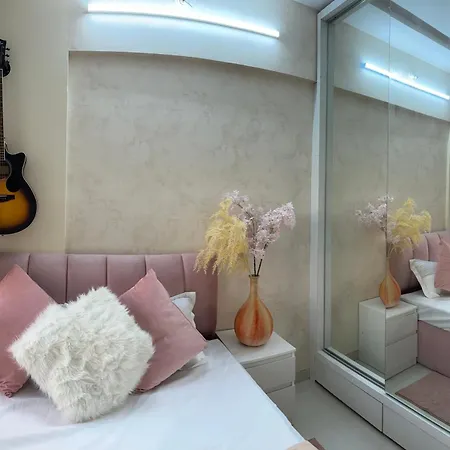 Apartment Veera Desai Road Mumbai