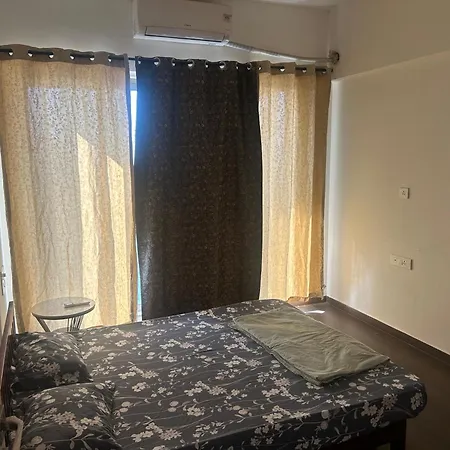 Apartment Private In 2 Bhk With & Sea View Mumbai