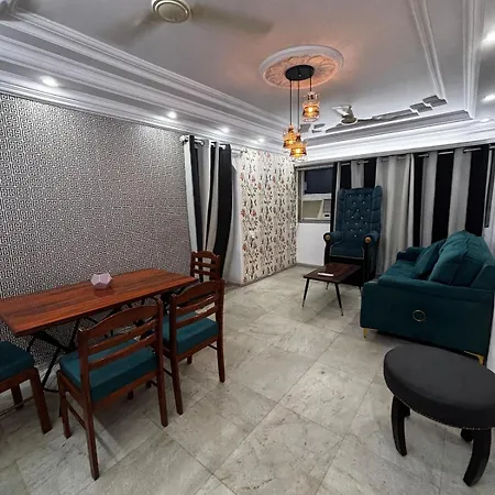 Ivy Nest, Private 1 Bhk In Lokhandwala, Andheri Apartment *