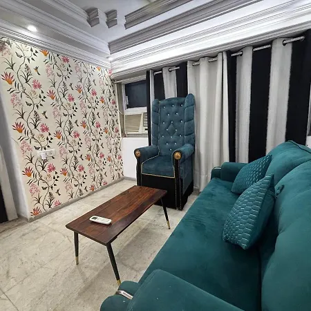 Ivy Nest, Private 1 Bhk In Lokhandwala, Andheri Mumbai