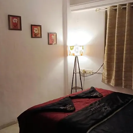 Apartment Ivy Nest, Private 1 Bhk In Lokhandwala, Andheri