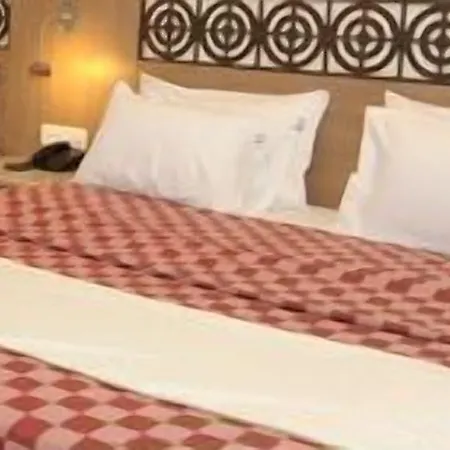 Unicontinental Hotel