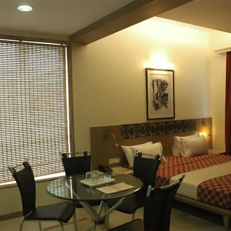 Unicontinental 2* Mumbai