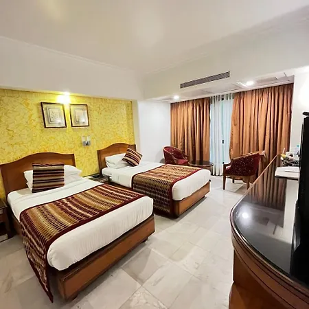 Hotel Ramee Guestline Dadar 4*