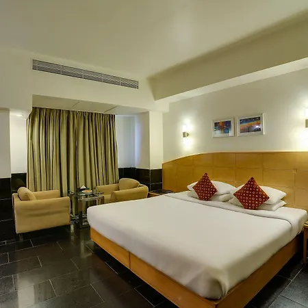 Hotel Ramee Guestline Khar 3*