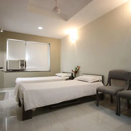 Airlines International Hotel 2*