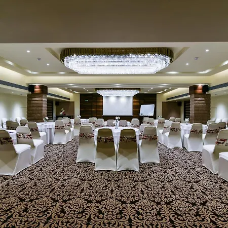 The International By Tunga Hotel 3*