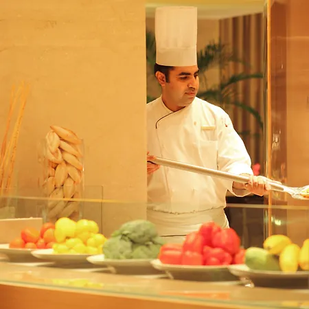 Hotel Trident Bandra Kurla Mumbai
