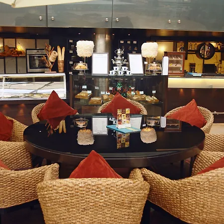 Sahara Star Hotel