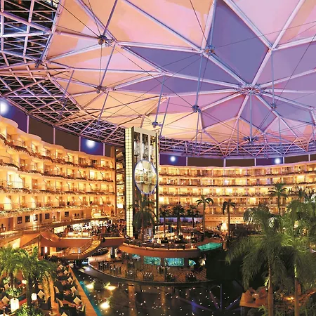 Hotel Sahara Star 5*