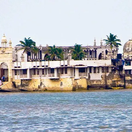 Hotel The Sahil