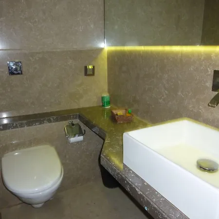 Hotel New Bengal 3*