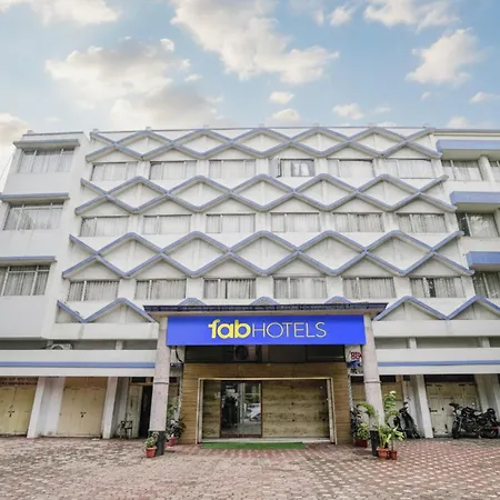 Hotel Fabhotel Neelkamal - Chembur 3*