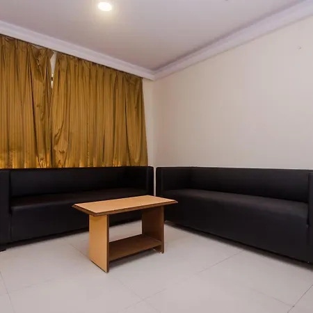 Hotel Capital O Orbit Near Infiniti Mall