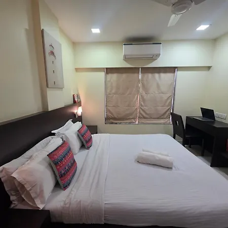 Lite - Parle East Apartment *