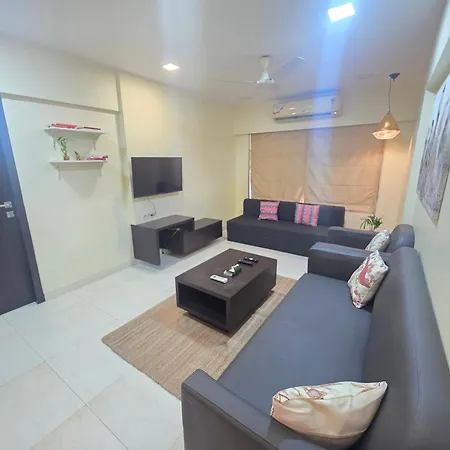 Lite - Parle East Apartment Mumbai