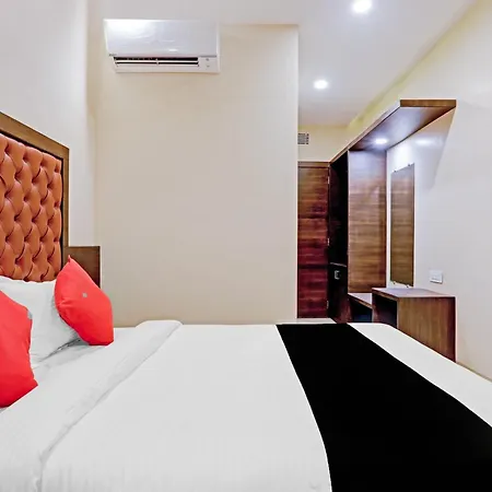 Collection O Vertigo Hotel Mumbai