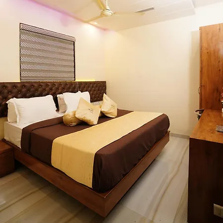 Royce Executive Near Us Consulate, Bandra Kurla Complex Hotel 3*