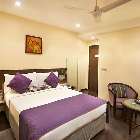The Shalimar Hotel, Kemps Corner Hotel 4*