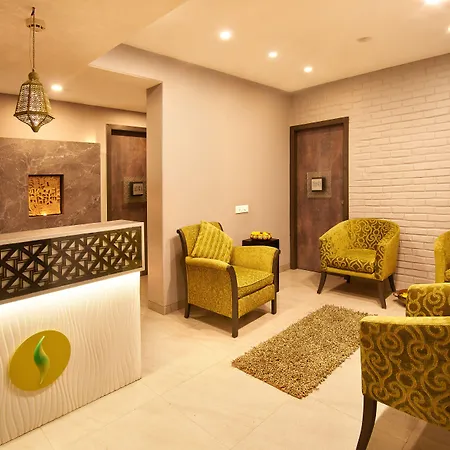 Hotel The Shalimar Hotel, Kemps Corner